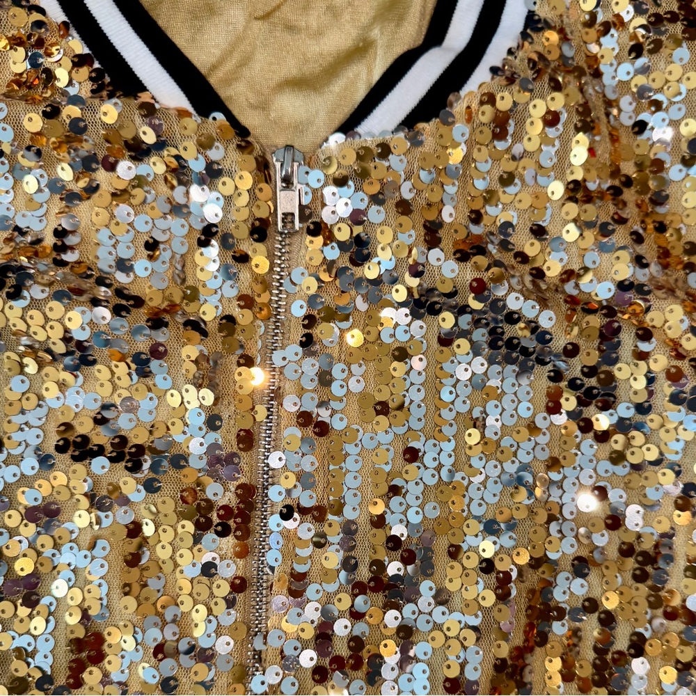 Gold Sequin Bomber Style Jacket | Sporty meets Glam! (XL) - Picture 6 of 16